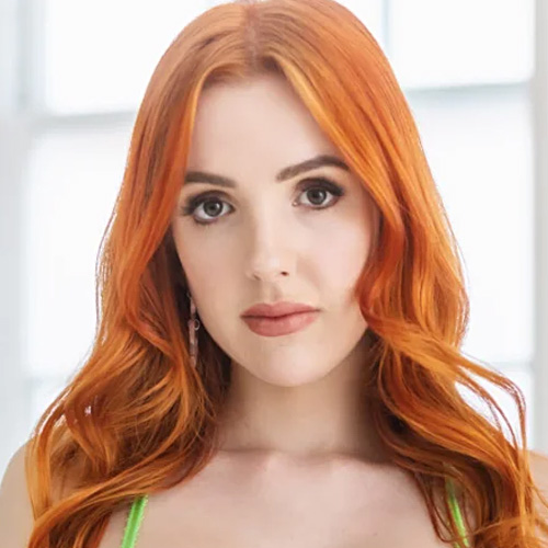 Scarlett Jones
